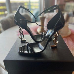 Yves Saint Laurent Black Patent Leather Logo Heel Sandals